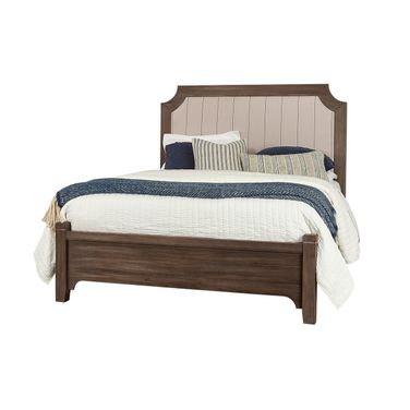 Bungalow King Upholstered Bed In Folkstone