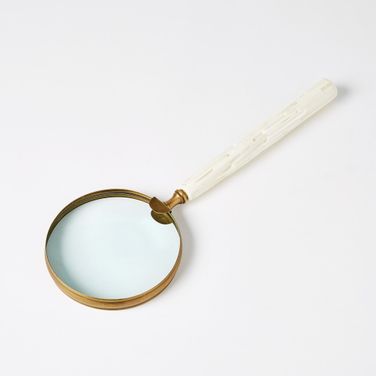 Chiseled Bone Magnifying Glass In Yellow