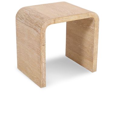 Cresthill End Table In White Oak