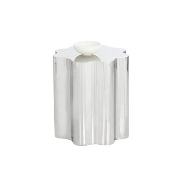 Dahlia End Table In Silver