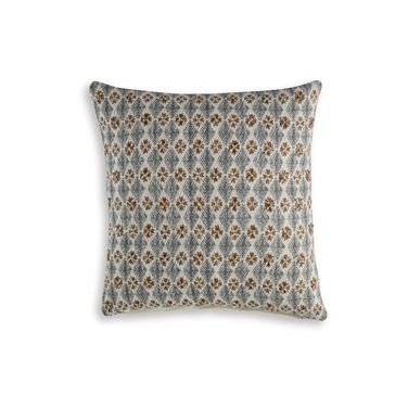 Dainwick Pillow In White/Gray/Brown