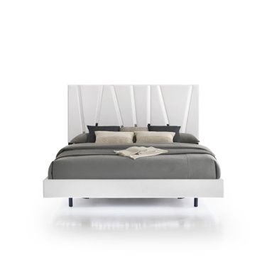 Europa California King Panel Bed In White