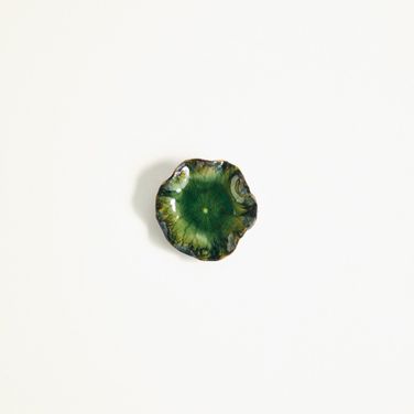 Free Small Formed Lily Plate In Green