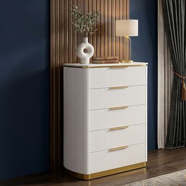 Giovanni Chest In White