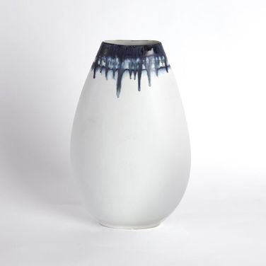 Glass Large Drip Vase In Black