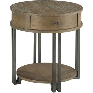 Hamilton Round Chairside Table In Cinnamon