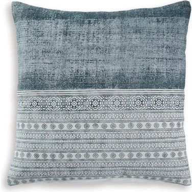 Harperville Pillow Set of 4 In Blue and White