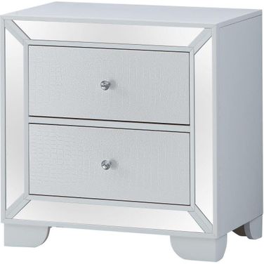 Hollywood Hills Nightstand In Champagne