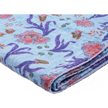 Homeroots Multicolored Kantha Cotton Throw 332342