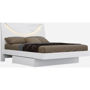 Homeroots White Eastern King Bed