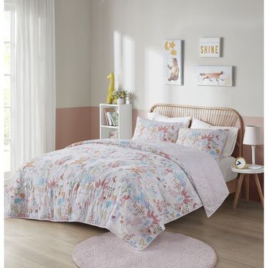 Iris Woodland Animals Reversible Cotton 2 Piece Twin Quilt Set In Blush