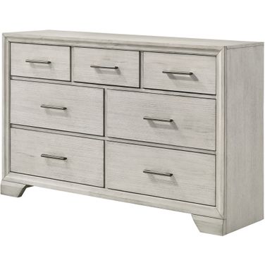 Jaymes Dresser In White Mist