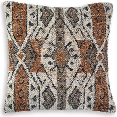 Kierenworth Pillow Set of 4 In Sienna/Ivory/Black