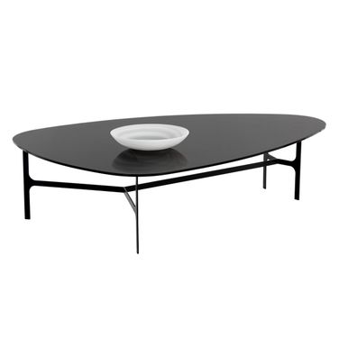 Kiernan Coffee Table In Matte Black