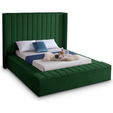 Kiki Velvet Queen Bed In Green