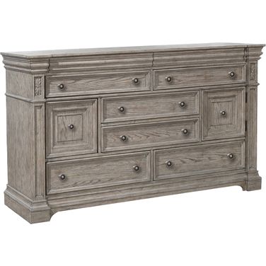 Kingsbury 8-Drawer Dresser In Brown