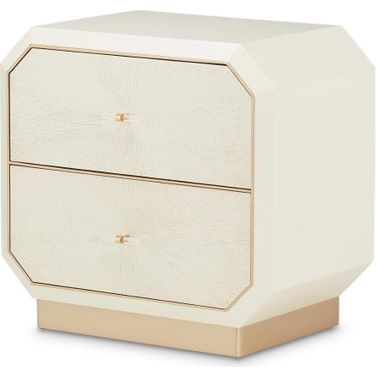 La Rachelle 2 Drawer Nightstand In Champagne