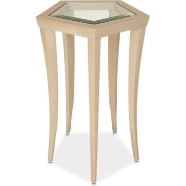 La Rachelle Chairside Table In Champagne