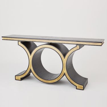 Link Console In Black And Gold