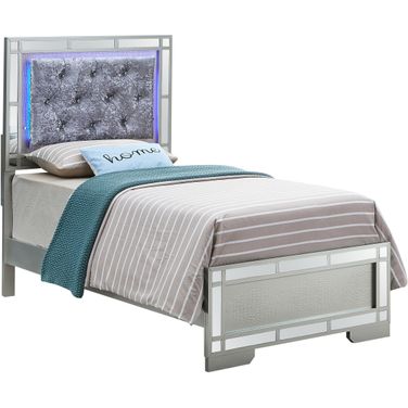 Madison Full Bed In Silver Champagne