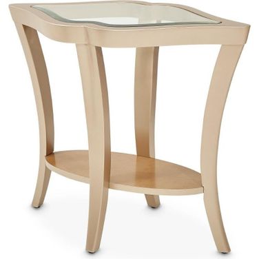 Malibu Crest End Table With Glass Top In Chardonnay