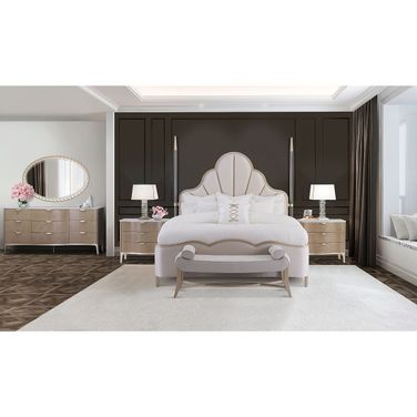 Malibu Crest Scalloped Poster Bedroom Set In Chardonnay