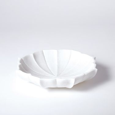 Marble Extra Large Petal Bowl In White