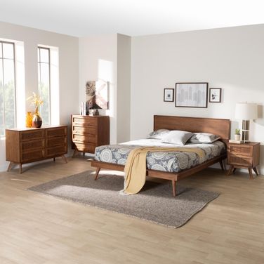 Melora Wood and Rattan 4 Piece Queen Bedroom Set In Walnut Brown