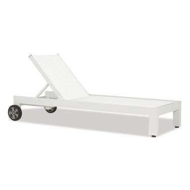 Newport Adjustable Sling Chaise in Cast Silver