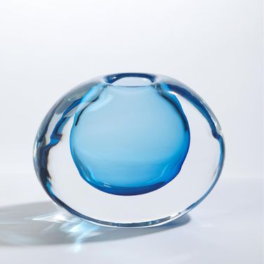 Offset Round Vase In Light Blue