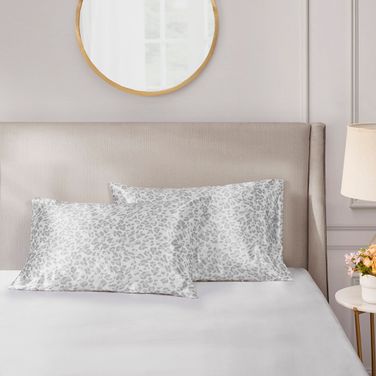 Printed Satin Luxury 2 Piece King Pillowcases In Gray Leopard