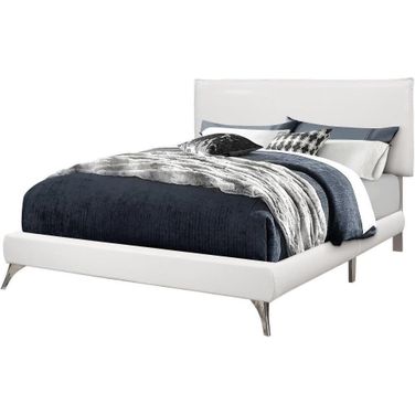 Queen Size Bed In White Leather Look With Chrome Legs