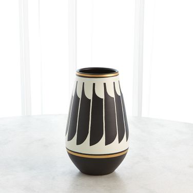 Quill Small Vase In Black