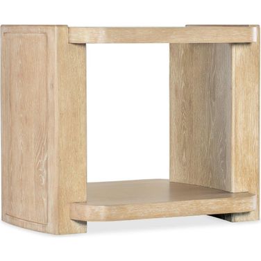 Retreat End Table In Light Wood
