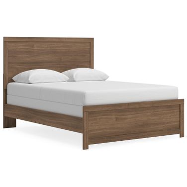 Ryderton Queen Panel Bed In Auburn