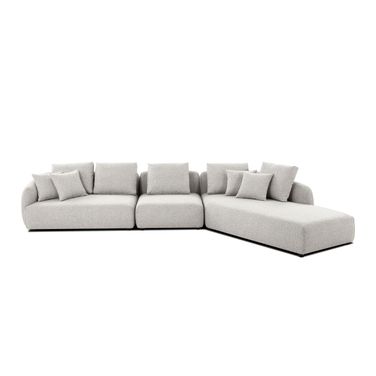 Saba 3-Piece Right Facing Chaise Sectional In Oat