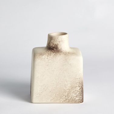 Short Stack Medium Bottle In Ivory