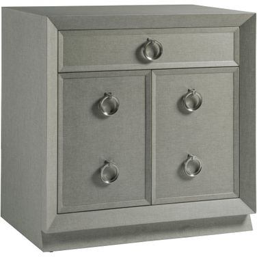 Signature Designs Zeitgeist Linen Hall Door Chest In Antique Linen