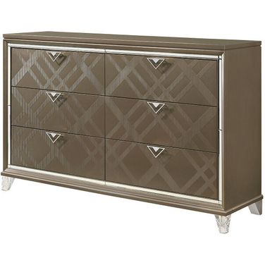 Skylar Dresser