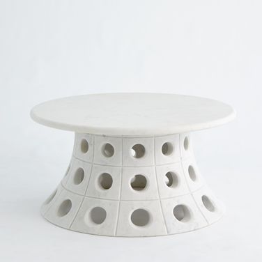 Taper Circle Cocktail Table In White