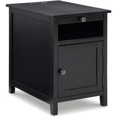 Treytown Black Chairside Table