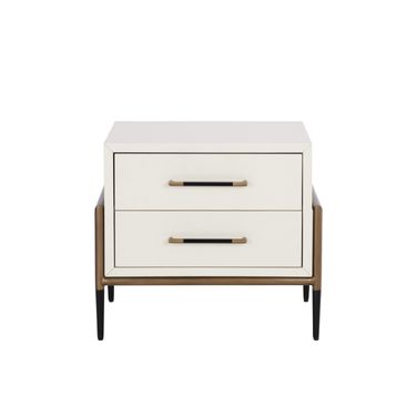 Weldrick Nightstand In Oyster
