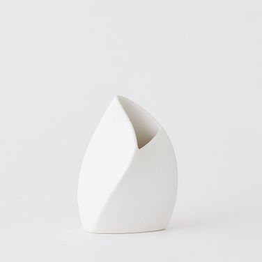 Willow Small Vase In White