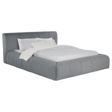 Wilshire Upholstered Queen Platform Bed In Grey