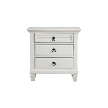 Winchester 3 Drawer Nightstand In White
