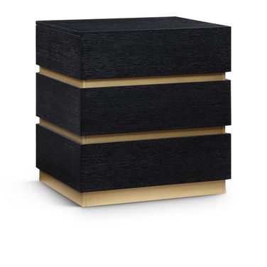 Zaylan Nightstand In Black