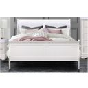 The appearance of Charlie White Queen Bed designed by Global Furniture USA in the modern / contemporary interior design. This white piece of furniture was selected by 1StopBedrooms from Charlie Collection to add a touch of cosiness and style into your home. Sku: CHARLIE-WHITE-QB-HB/FB W/LED;CHARLIE-WHITE-QB-SR. Bed Type: Sleigh Bed. Bed Size: Queen. Material: Rubberwood.