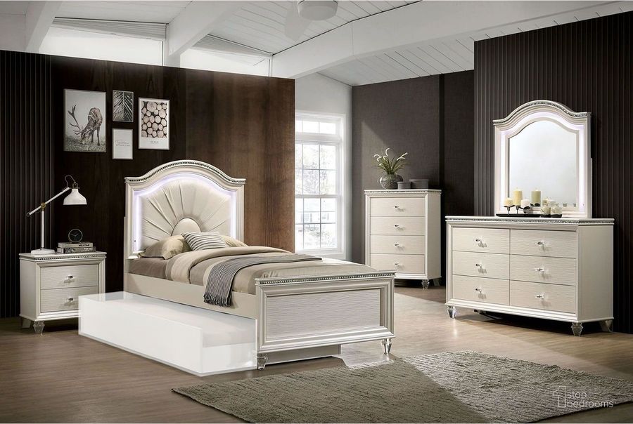 The appearance of Allie Pearl White Upholstered Youth Panel Bedroom Set designed by Furniture of America in the modern / contemporary interior design. This white piece of furniture  was selected by 1StopBedrooms from Allie Collection to add a touch of cosiness and style into your home. Sku: CM7901T-HB;CM7901T-FB;CM7901T-R;CM7901N. Material: Wood. Product Type: Bedroom Set. Bed Size: Twin. Image1