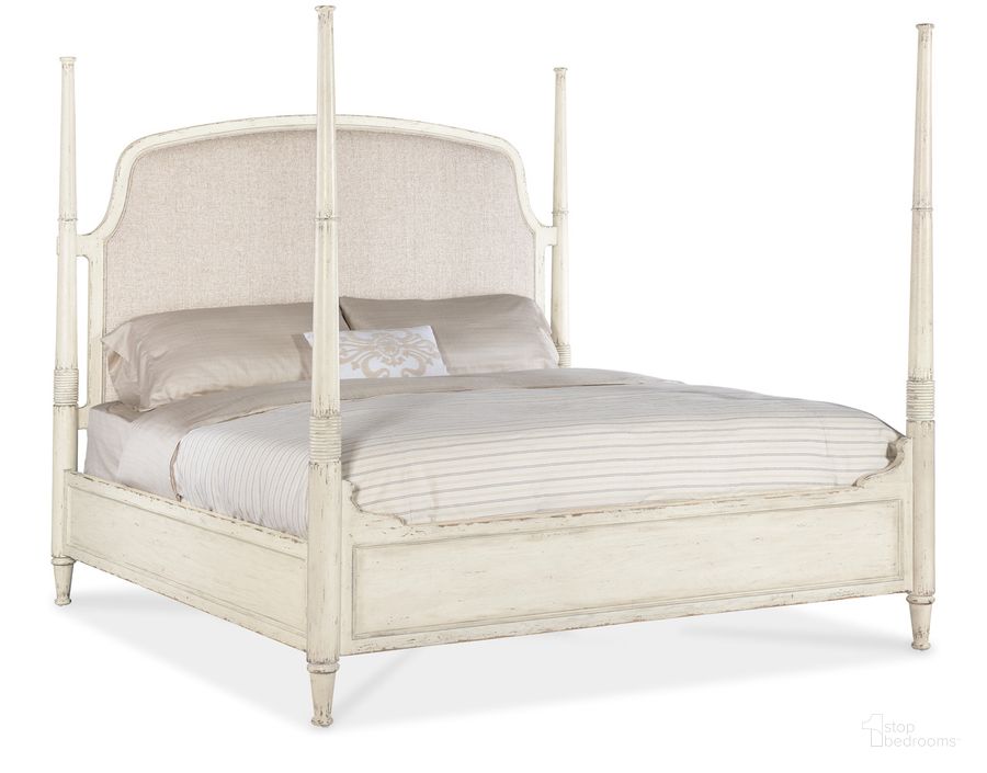 The appearance of Americana King Upholstered Poster Bed In Beige designed by Hooker in the transitional interior design. This beige piece of furniture  was selected by 1StopBedrooms from Americana Collection to add a touch of cosiness and style into your home. Sku: 7050-90666-02. Bed Type: Poster Bed. Product Type: Poster Bed. Bed Size: King. Material: Wood Veneer. Image1