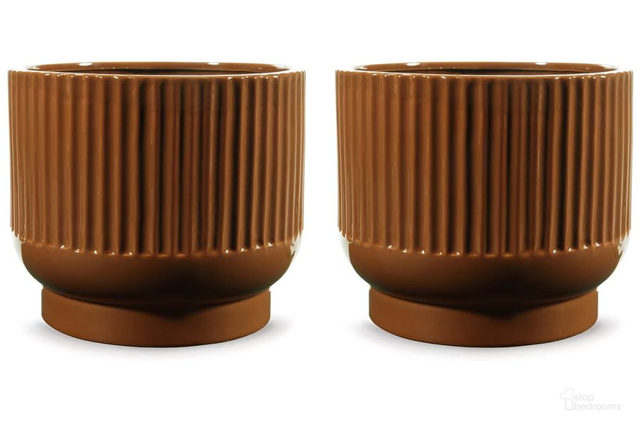 The appearance of Avalyah Vase Set of 2 In Burnt Umber designed by Signature Design by Ashley in the transitional interior design. This burnt umber piece of furniture  was selected by 1StopBedrooms from Avalyah Collection to add a touch of cosiness and style into your home. Sku: A2900021. Material: Ceramic. Product Type: Vase. Image1